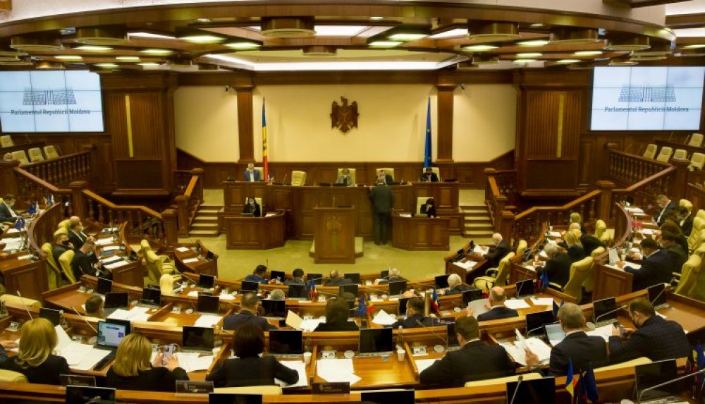 FLASH // Parlamentul a dat vot de neîncredere pentru conducerea ANRE